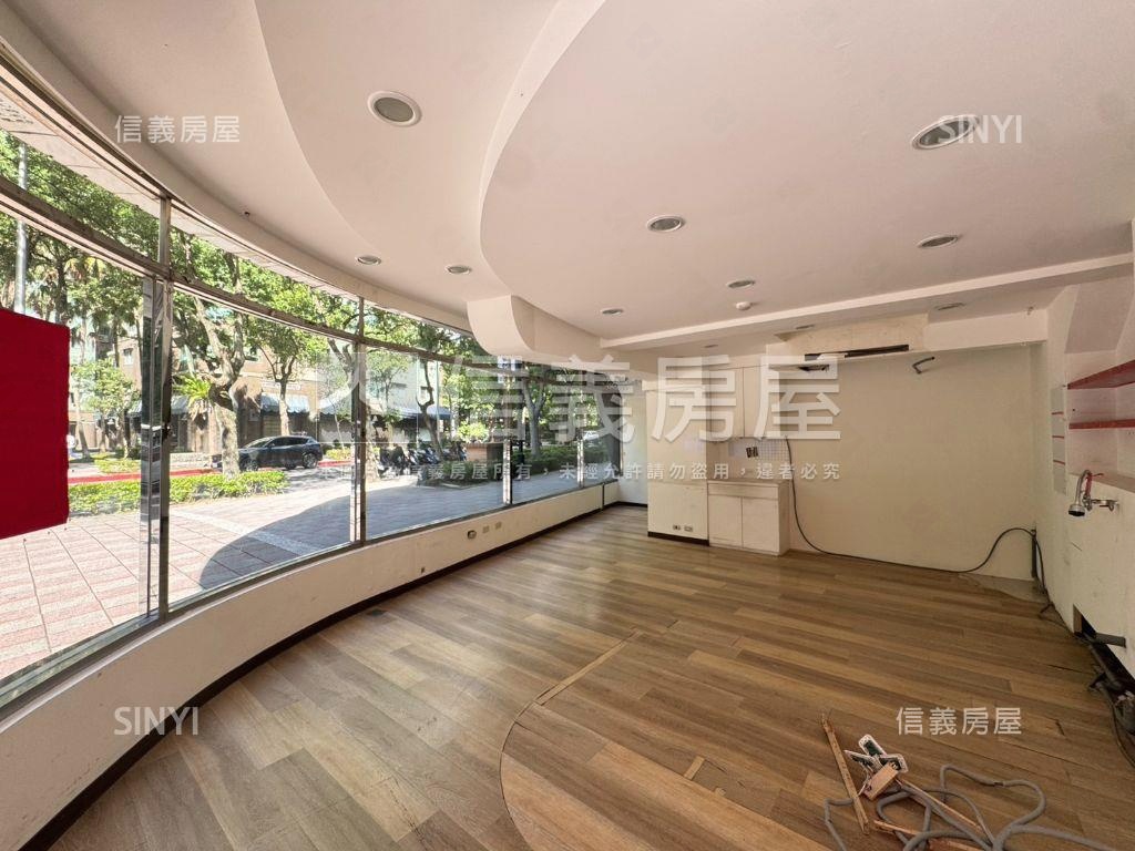 大馬路角窗金店面房屋室內格局與周邊環境