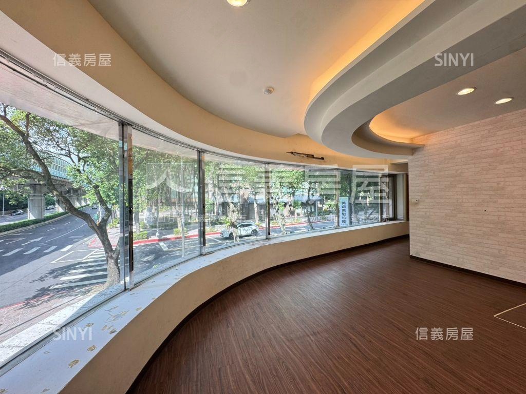 大馬路角窗金店面房屋室內格局與周邊環境