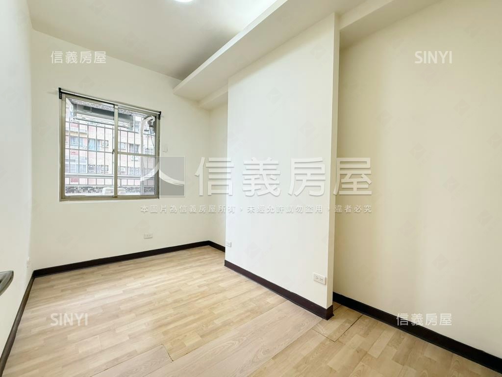 虎嘯中村採光三房房屋室內格局與周邊環境