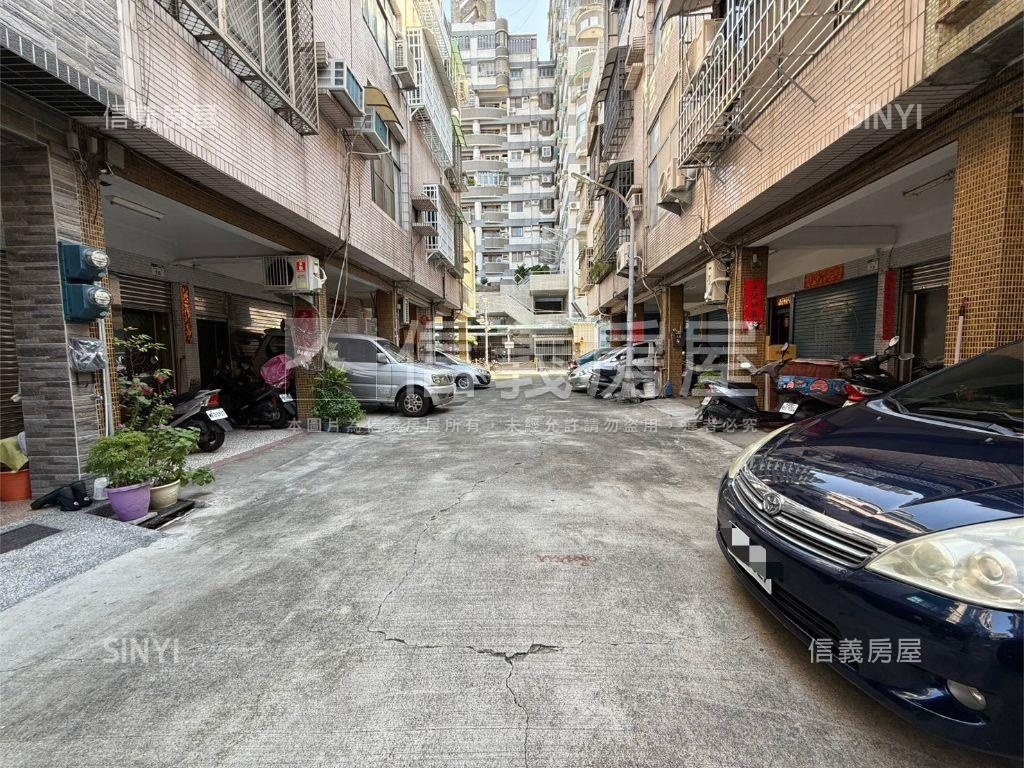 瑞隆商圈正街騎樓便宜透天房屋室內格局與周邊環境