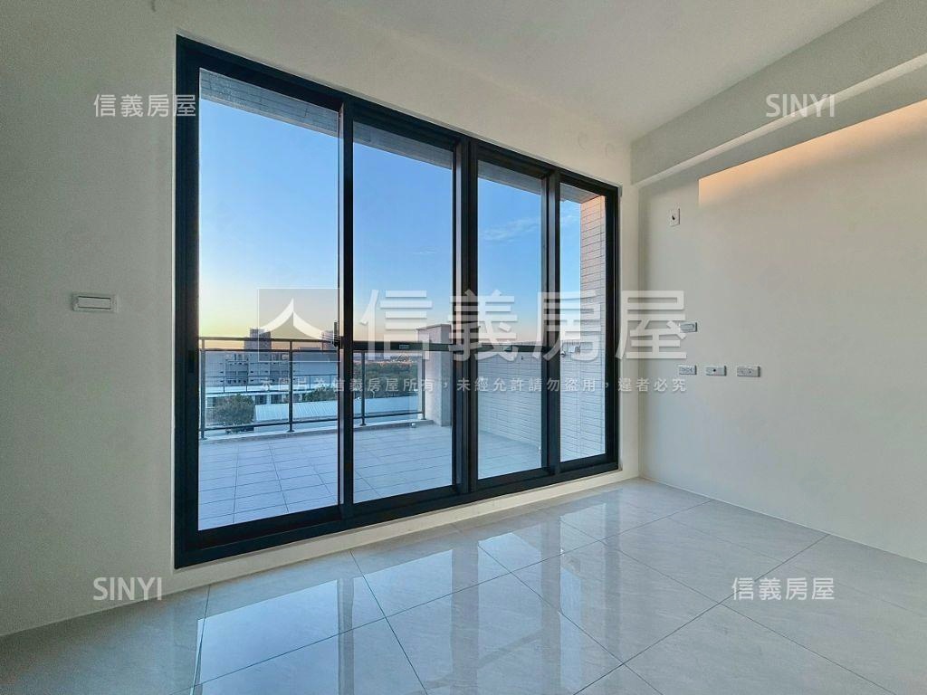 １４期全新雙車位別墅房屋室內格局與周邊環境