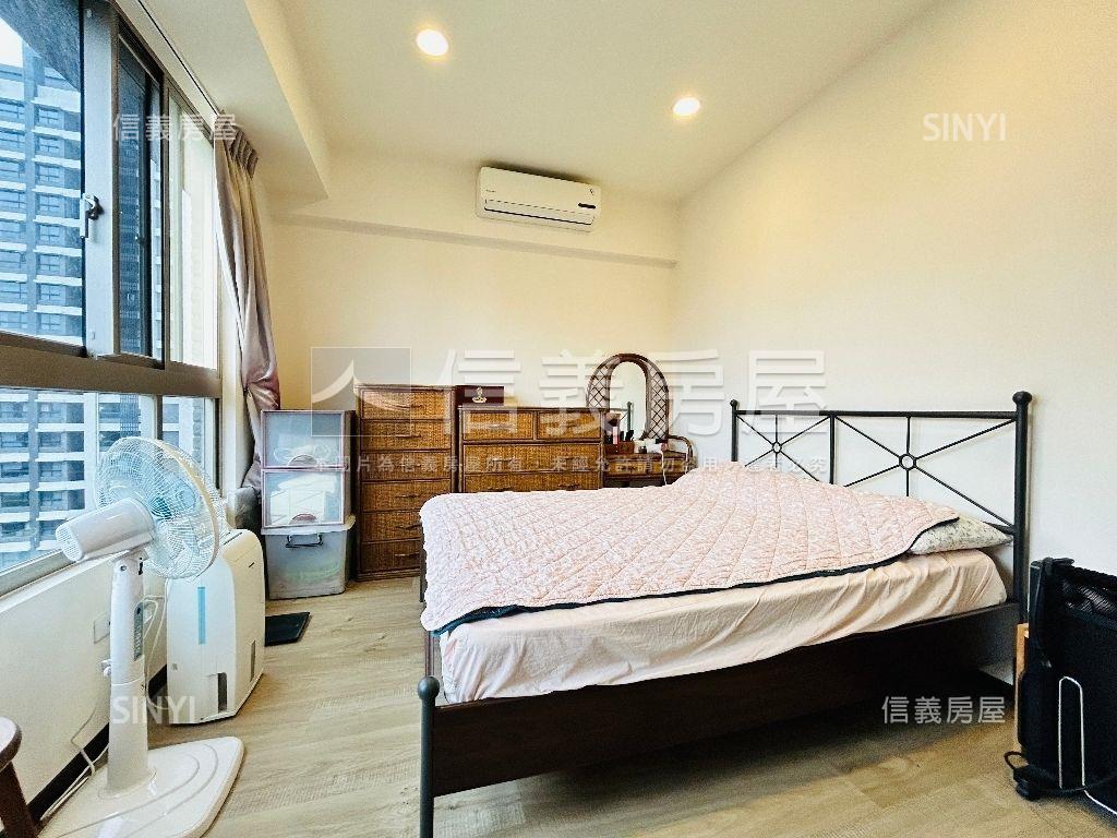 天琴次頂樓陽光滿屋２房房屋室內格局與周邊環境