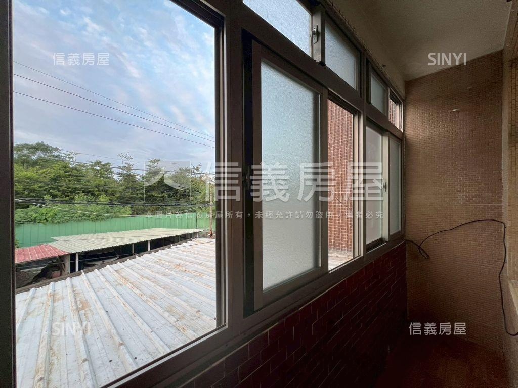 南區小資成交透天房屋室內格局與周邊環境