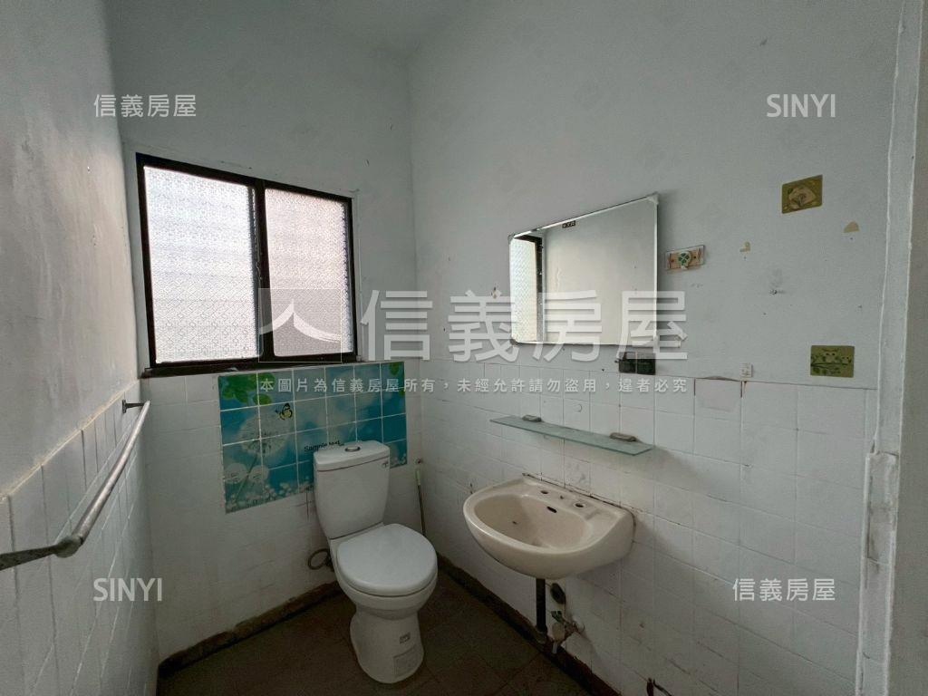 南區小資成交透天房屋室內格局與周邊環境