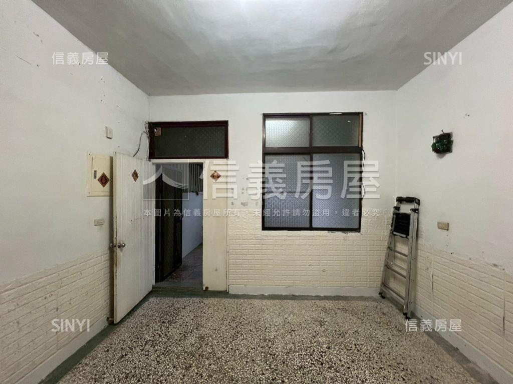 南區小資成交透天房屋室內格局與周邊環境