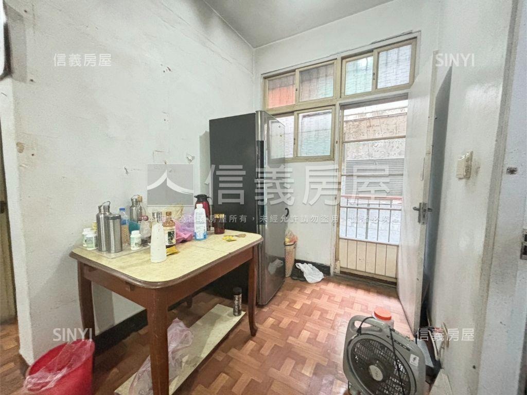 三民潛力方正大四房房屋室內格局與周邊環境