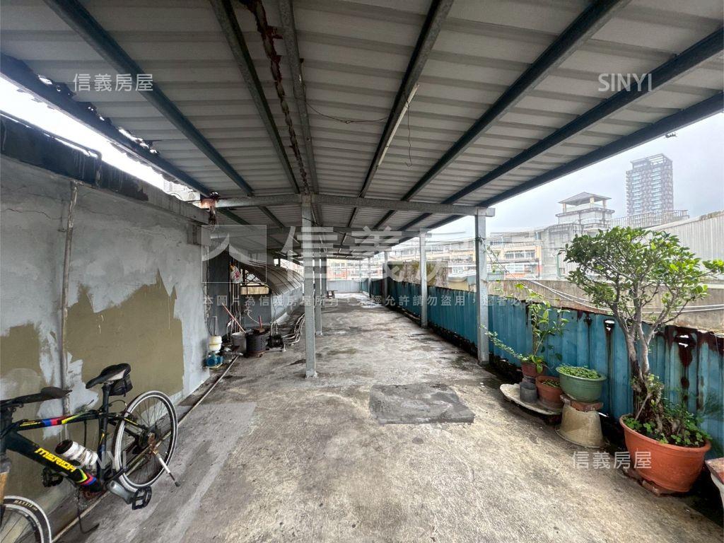 汐止車站旁收租好寓房屋室內格局與周邊環境