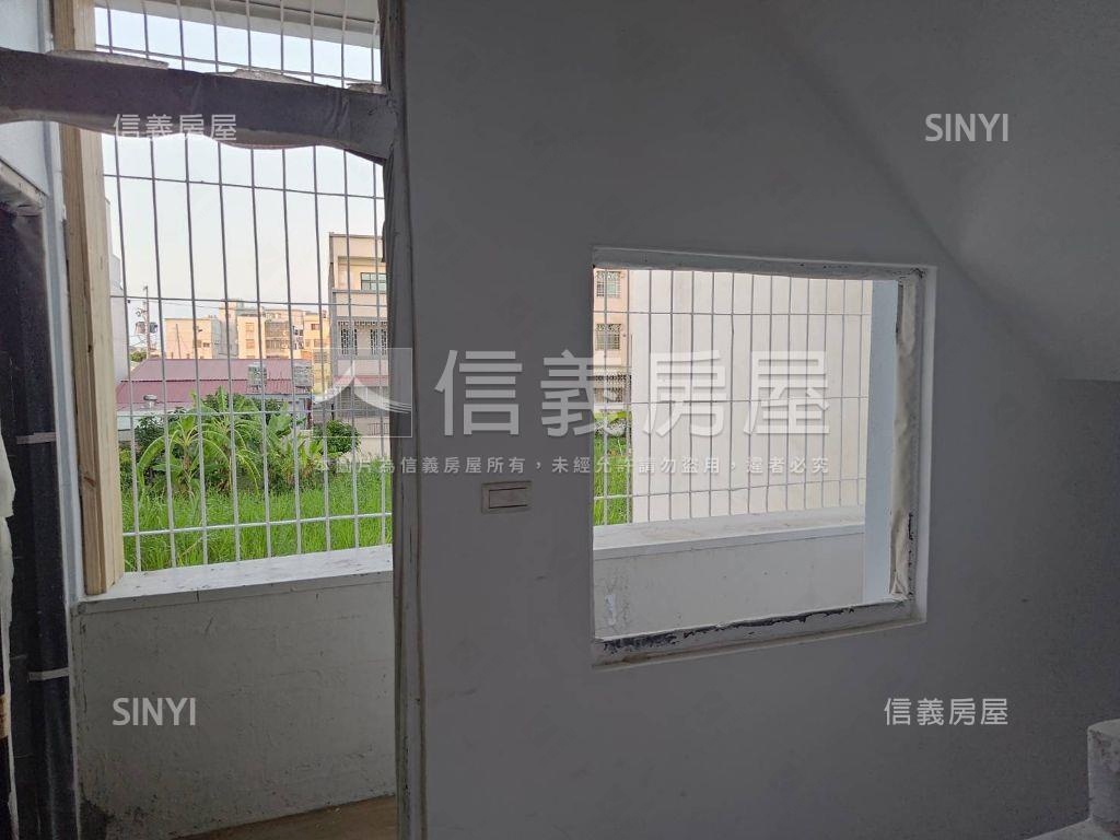 仁德｜二行大面寬整新透天房屋室內格局與周邊環境