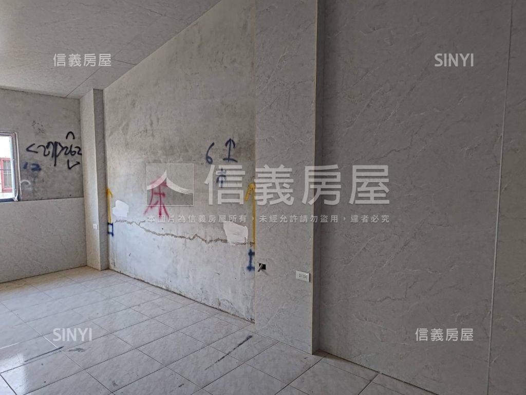 仁德｜二行大面寬整新透天房屋室內格局與周邊環境