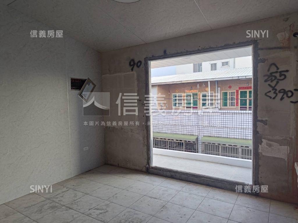 仁德｜二行大面寬整新透天房屋室內格局與周邊環境