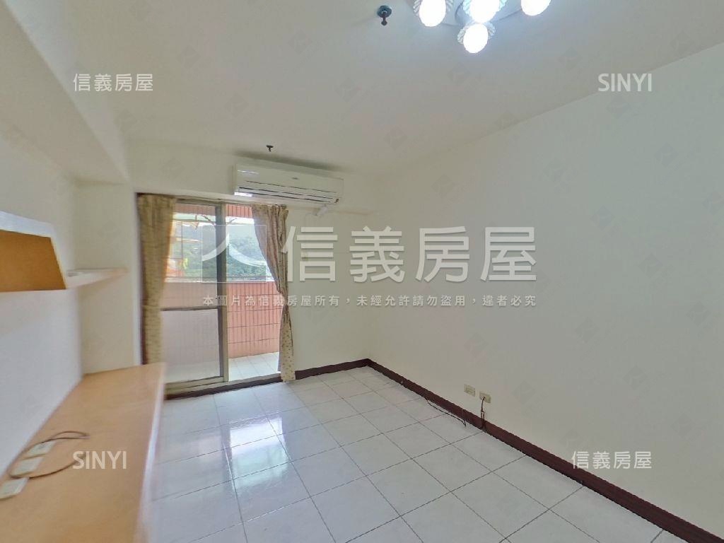 土城電梯２房◆遠眺山景房屋室內格局與周邊環境