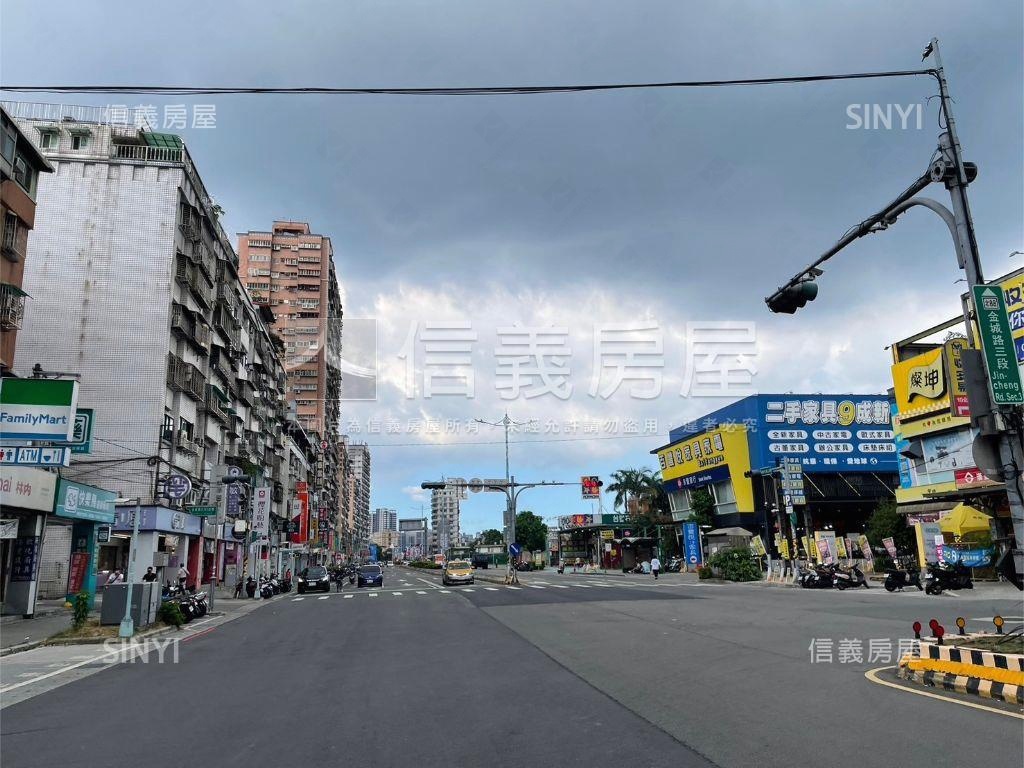 土城電梯２房◆遠眺山景房屋室內格局與周邊環境