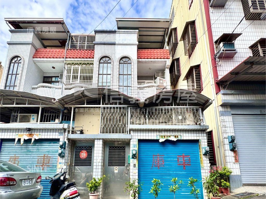 旗山市區有車庫透天房屋室內格局與周邊環境