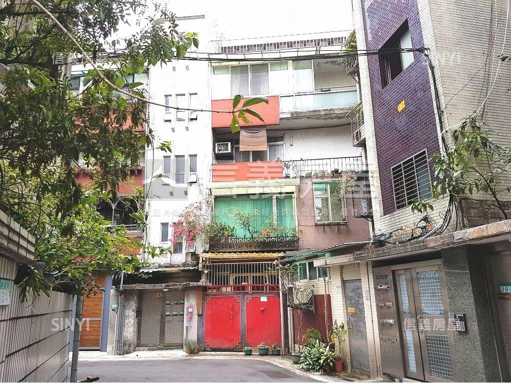 仁愛臨沂高潛力庭院一樓房屋室內格局與周邊環境