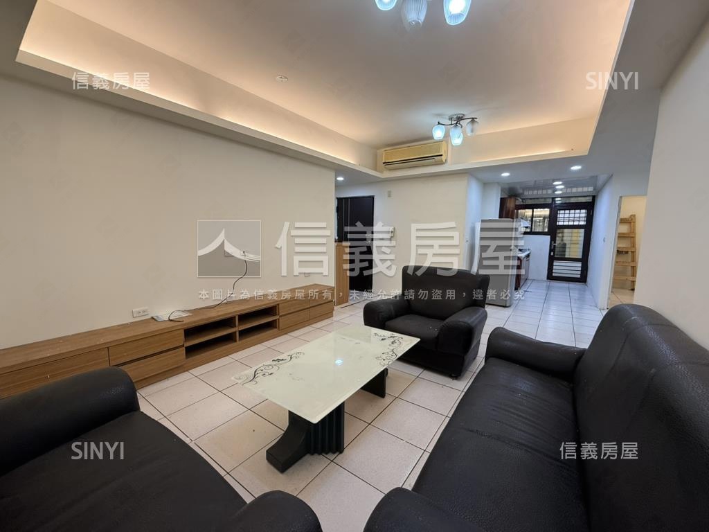 一中商圈。電梯四房房屋室內格局與周邊環境