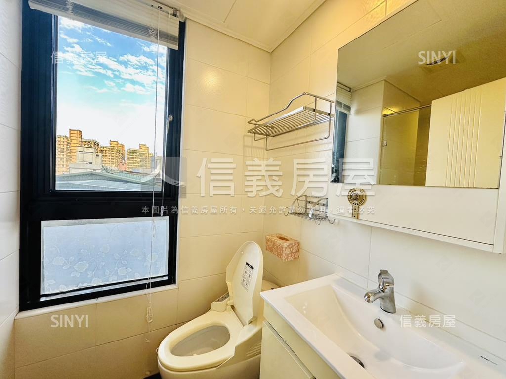 金富帝寶精美三房房屋室內格局與周邊環境