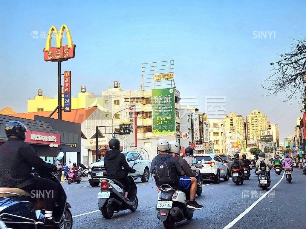 文藻維納斯置產四房房屋室內格局與周邊環境