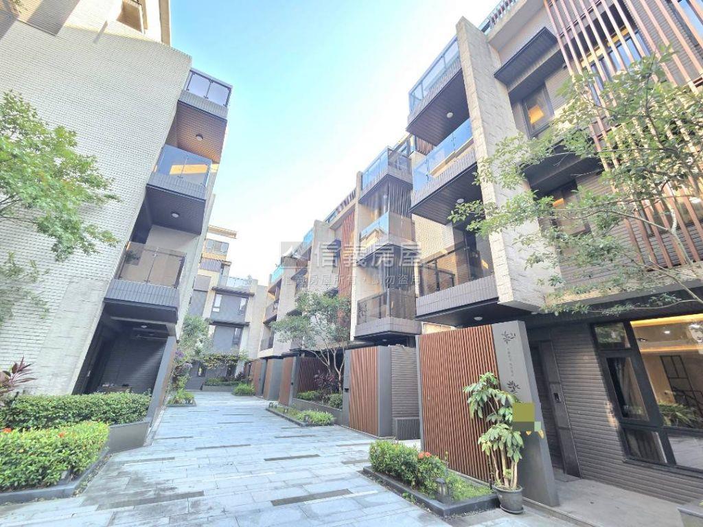 康橋《朗悅裝潢樹海別墅》房屋室內格局與周邊環境
