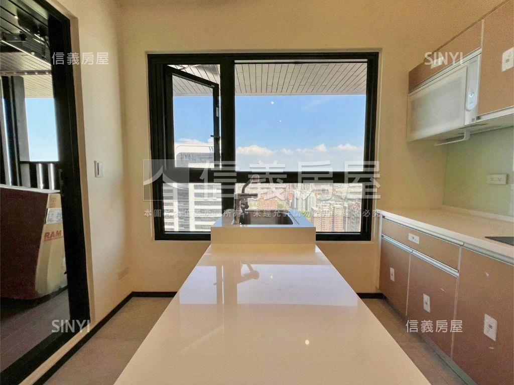愛琴海２９樓景觀海景二房房屋室內格局與周邊環境