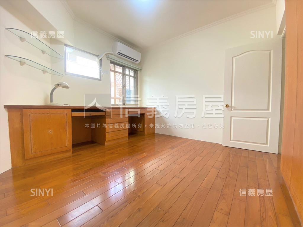 近中興大學美三房房屋室內格局與周邊環境