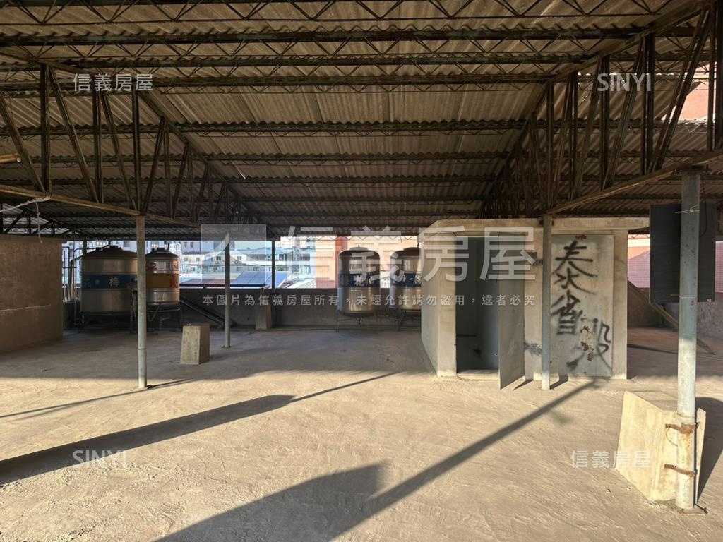 建工商圈正路透店房屋室內格局與周邊環境