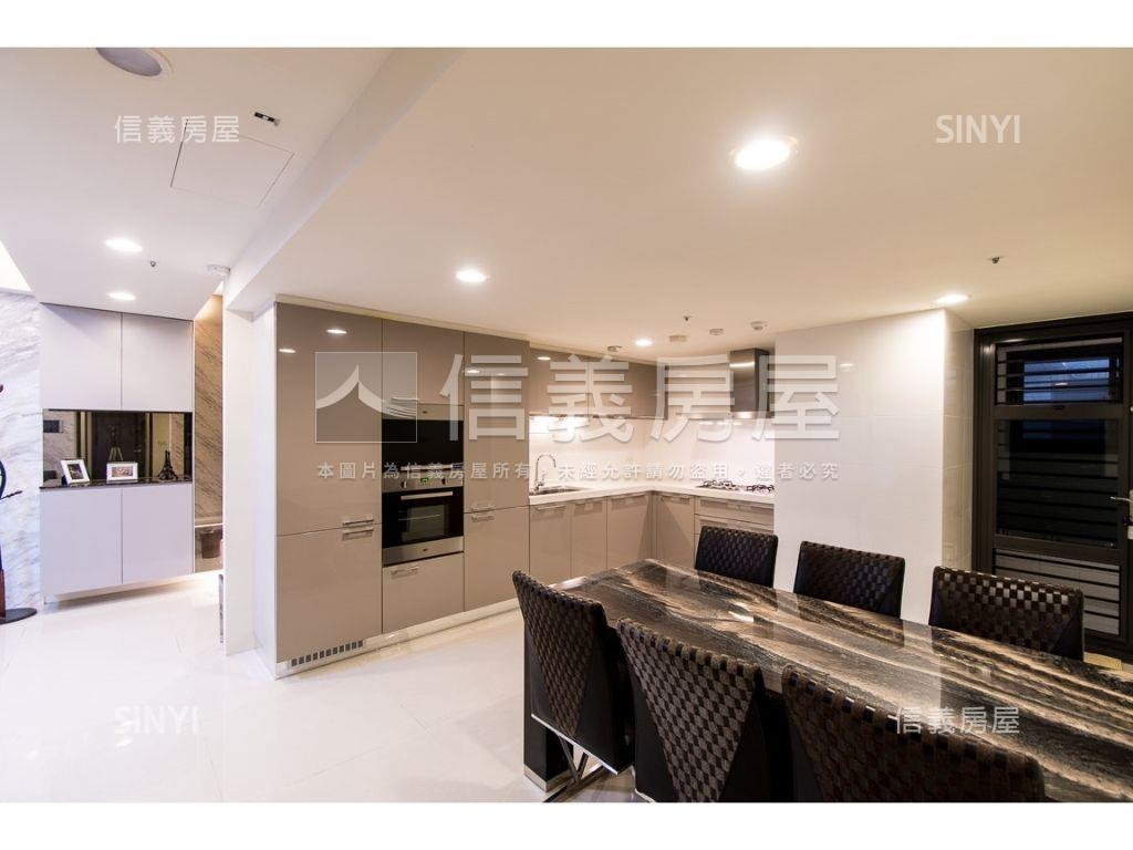 元城文華苑裝潢三房平車房屋室內格局與周邊環境