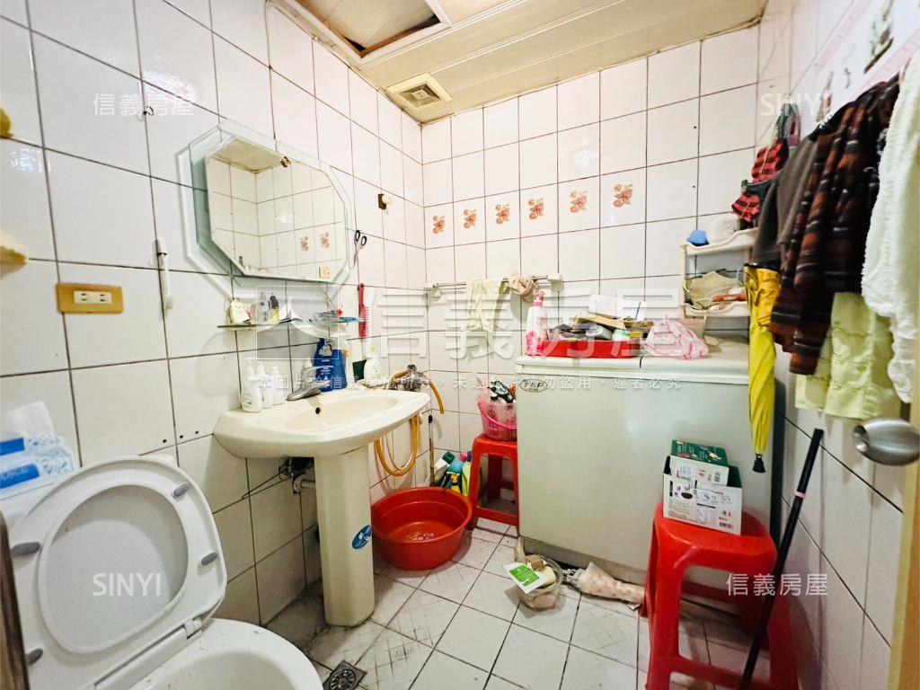 新和邊間三房房屋室內格局與周邊環境