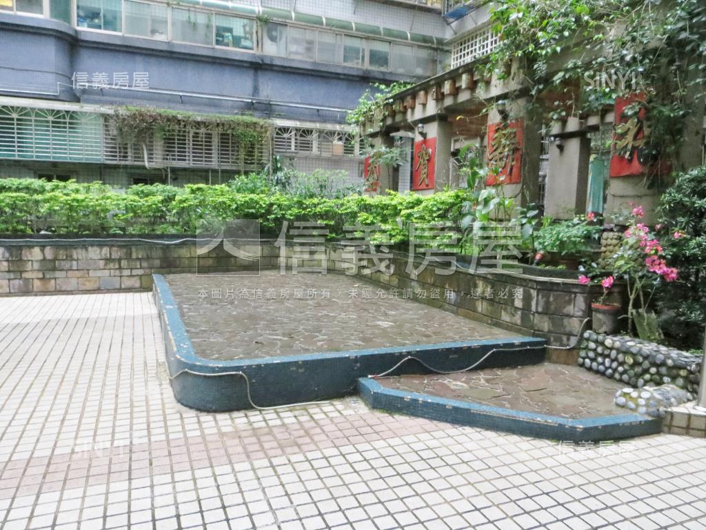 新和邊間三房房屋室內格局與周邊環境