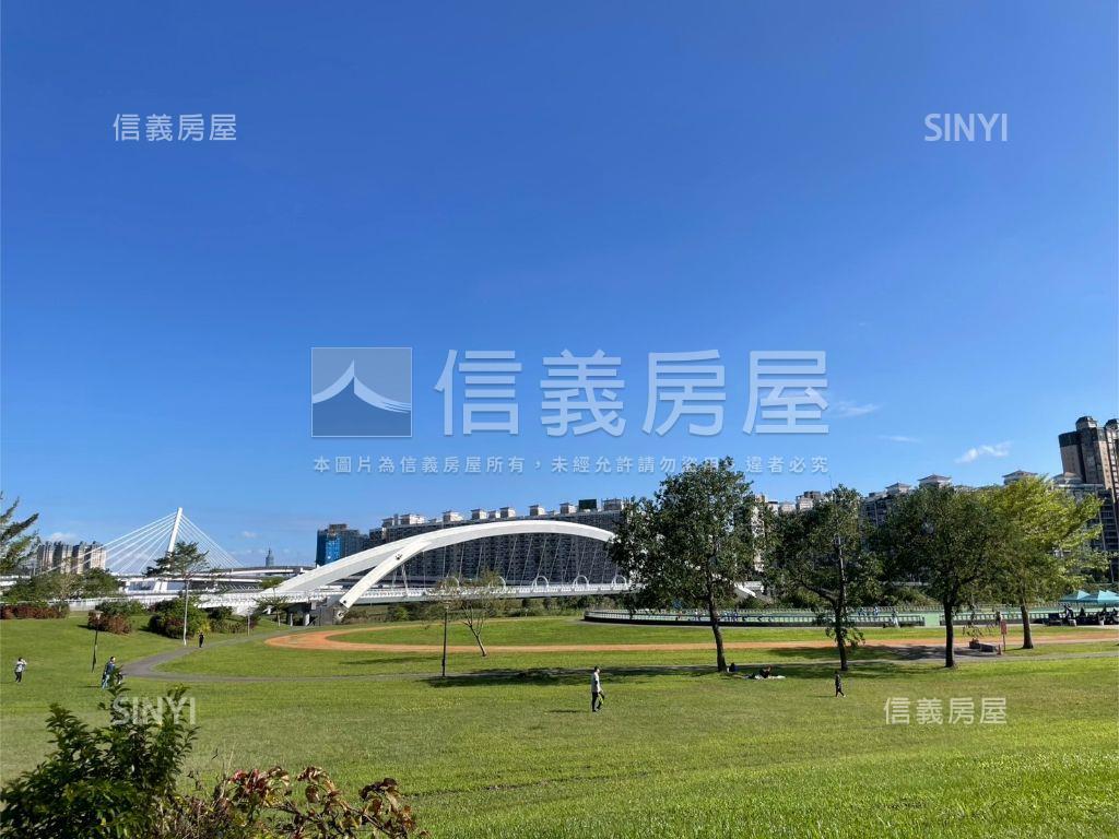 新和邊間三房房屋室內格局與周邊環境