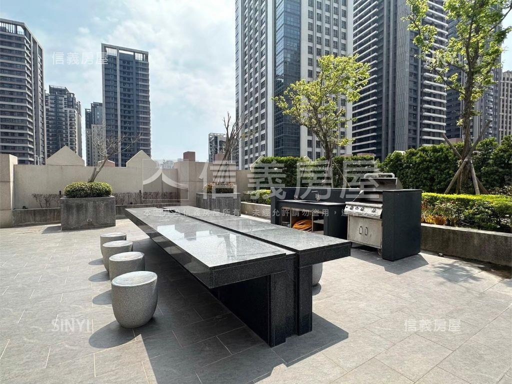 富宇權峰次頂樓採光三房房屋室內格局與周邊環境