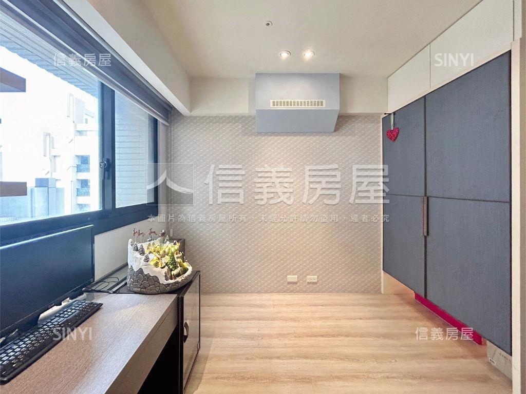 專任稀有次頂樓三房露臺戶房屋室內格局與周邊環境