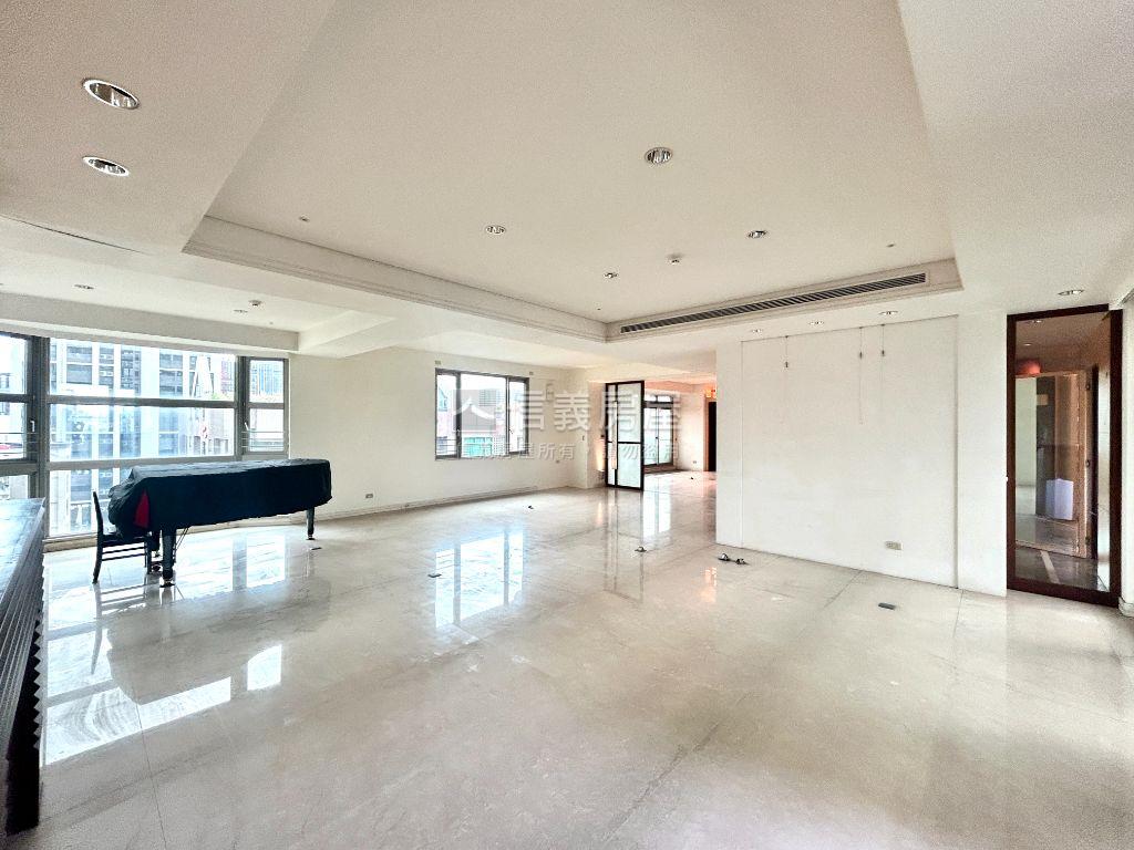 仁愛高樓景觀氣派大戶房屋室內格局與周邊環境
