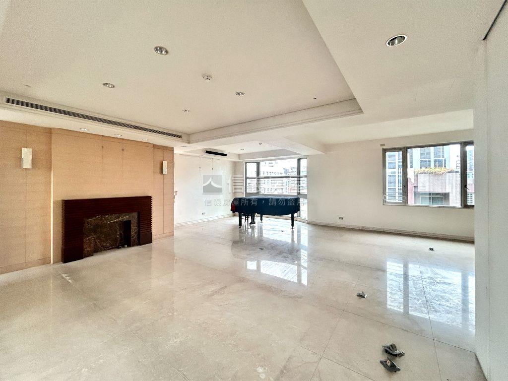 仁愛高樓景觀氣派大戶房屋室內格局與周邊環境