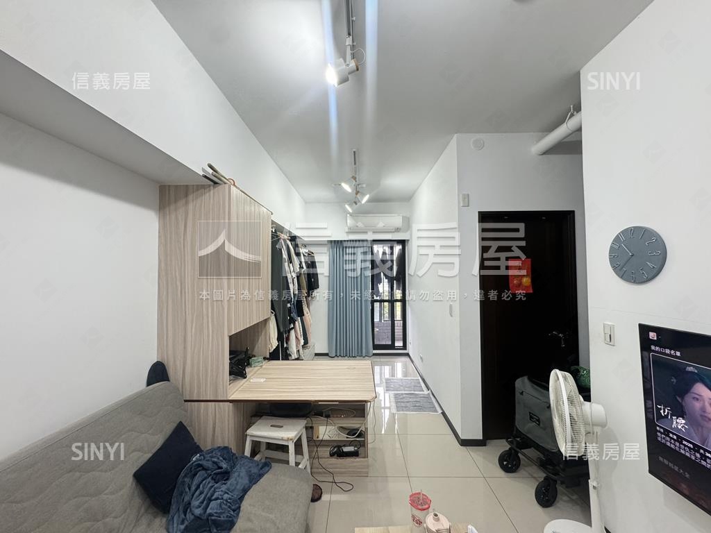 精美景觀貴族家房屋室內格局與周邊環境