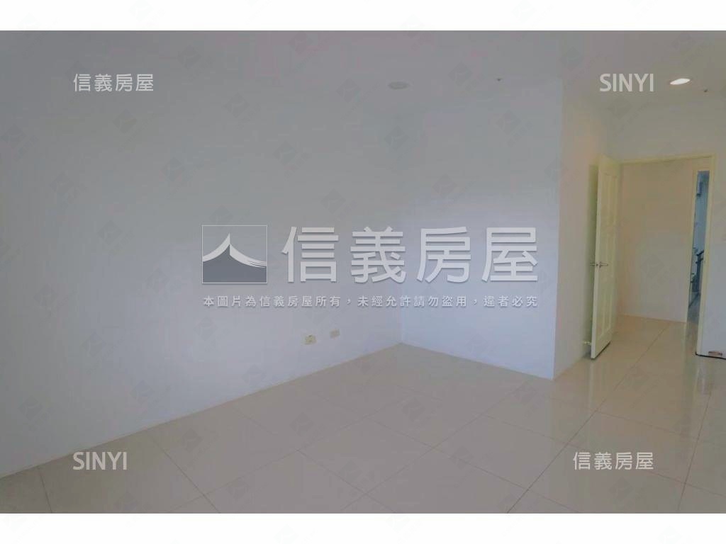 西區震後四房雙車位房屋室內格局與周邊環境