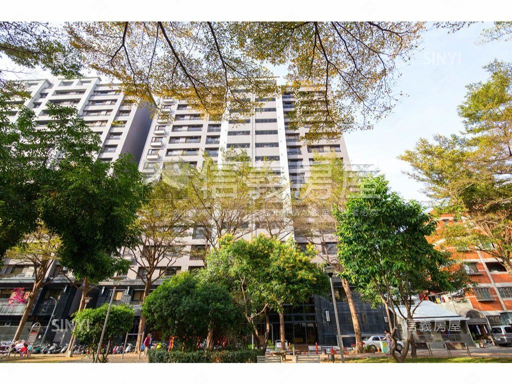 西區震後四房雙車位房屋室內格局與周邊環境