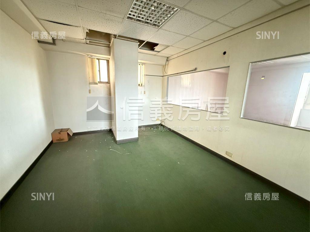 世界企業大樓Ａ房屋室內格局與周邊環境