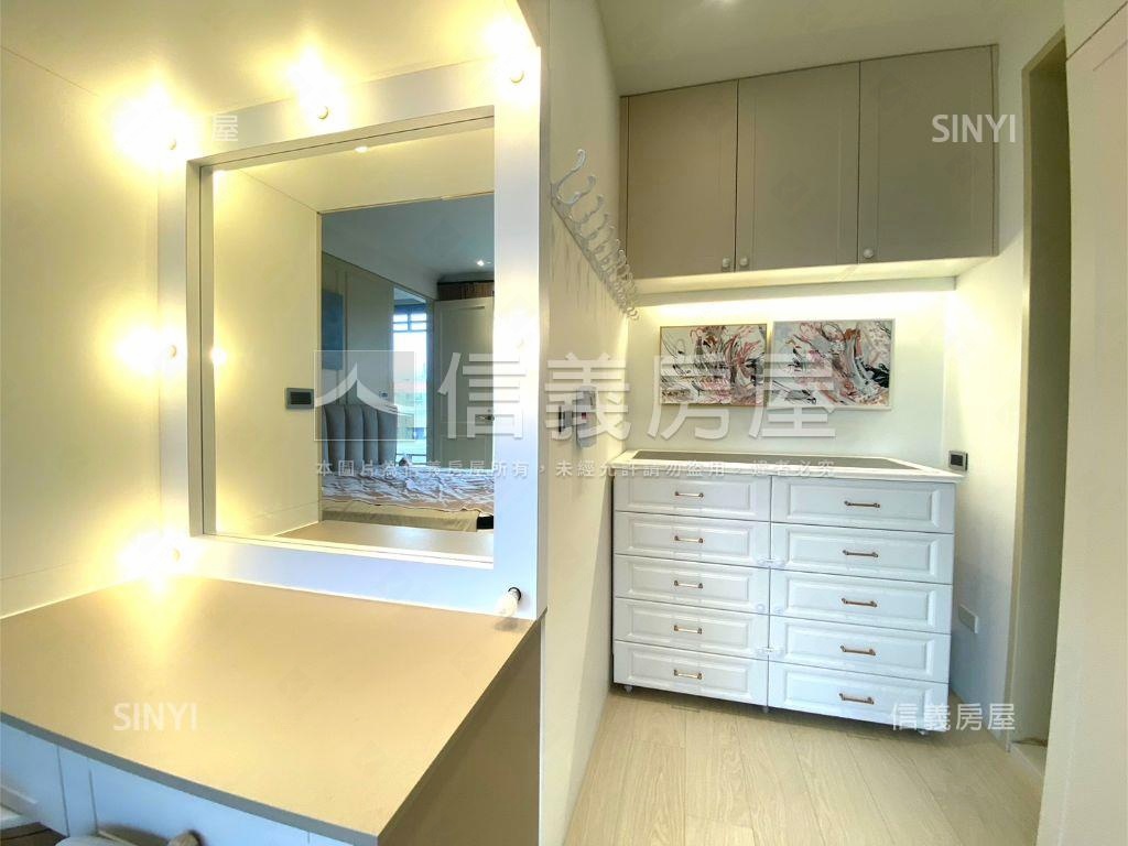 一層一戶碧湖苑豪邸房屋室內格局與周邊環境