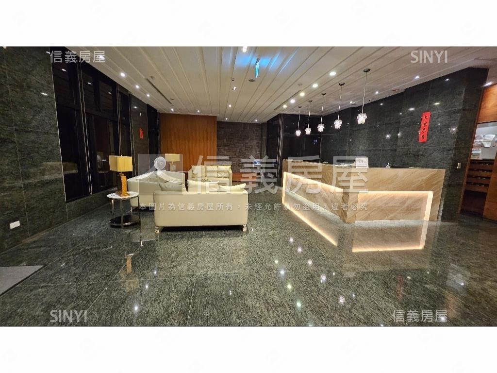 【可看屋】京硯頂樓層峰房屋室內格局與周邊環境