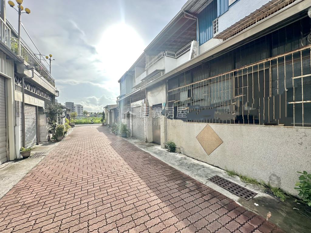 府安路大坪傳統孝親透天房屋室內格局與周邊環境