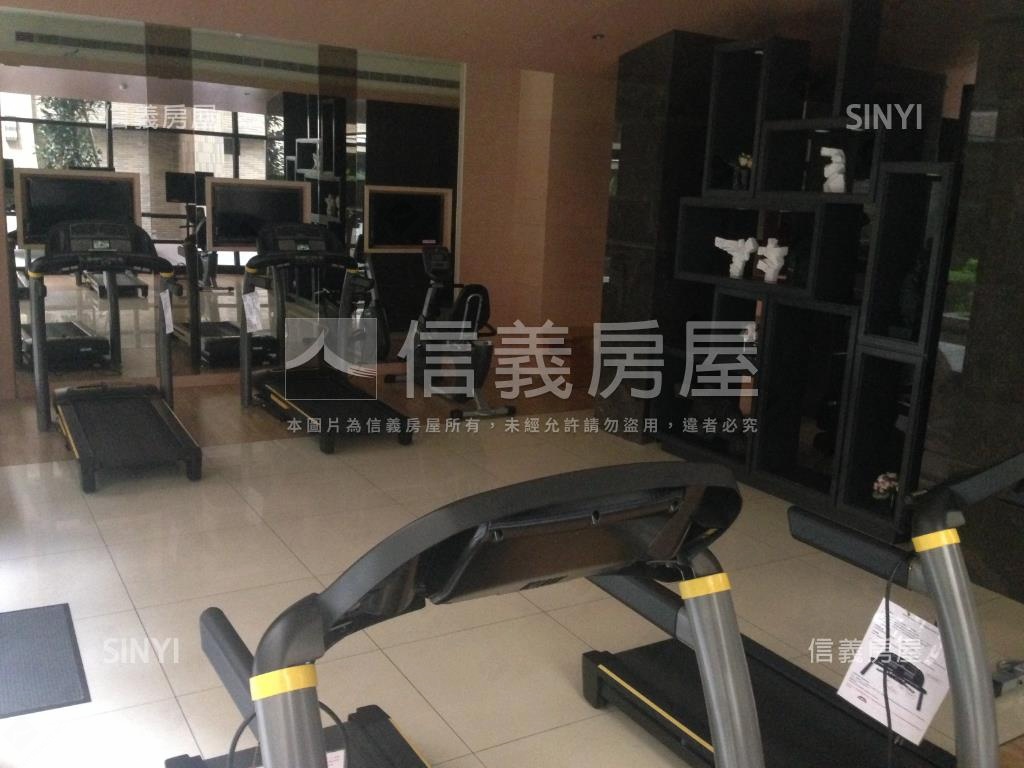 專營．捷運悅境三房美宅房屋室內格局與周邊環境