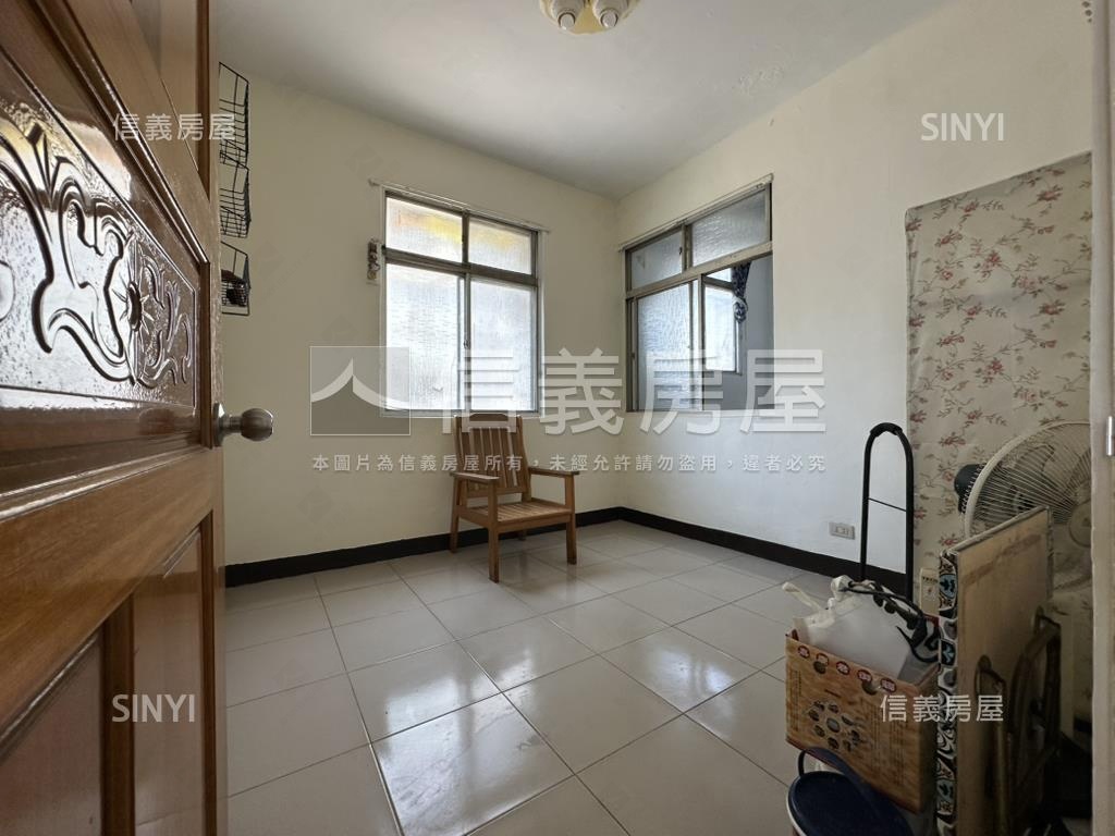 稀有釋出七張邊間美寓房屋室內格局與周邊環境