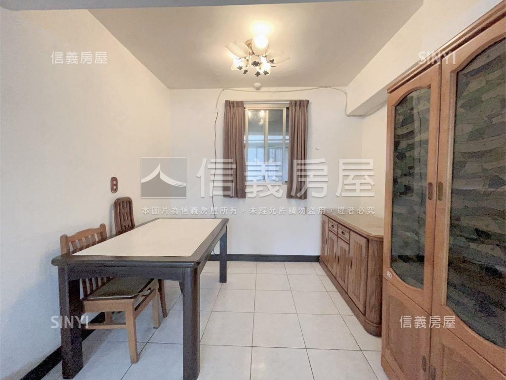 金點兩房雙衛大空間房屋室內格局與周邊環境