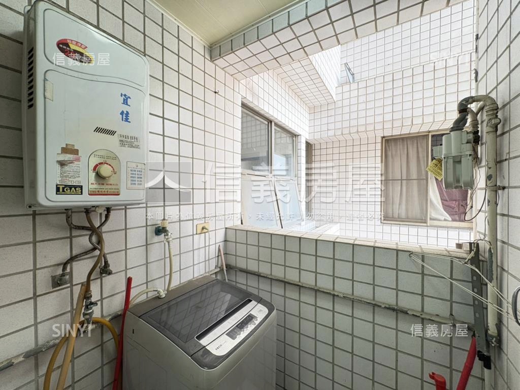 採光好屋２＋１有車位！房屋室內格局與周邊環境