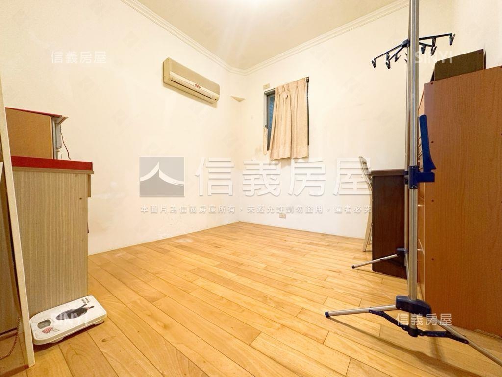 景平捷運一層一戶電梯三房房屋室內格局與周邊環境