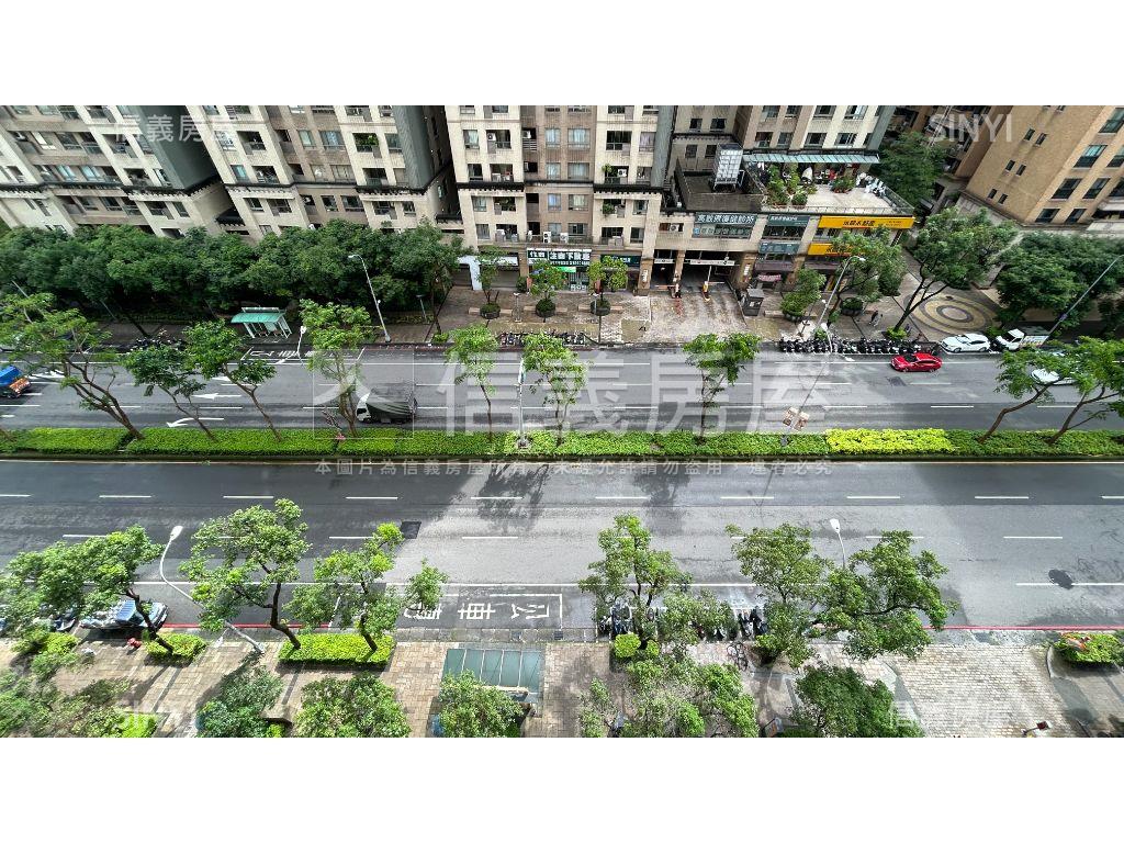 面大義路˙劍橋美兩房房屋室內格局與周邊環境