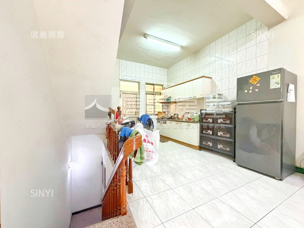 校園環繞．明亮透店房屋室內格局與周邊環境