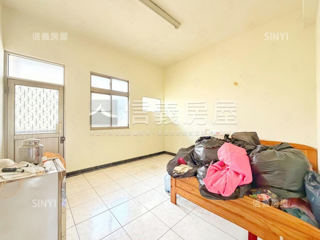 校園環繞．明亮透店房屋室內格局與周邊環境