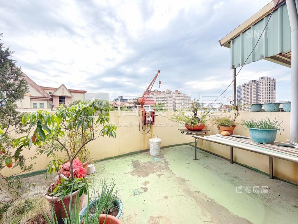 校園環繞．明亮透店房屋室內格局與周邊環境