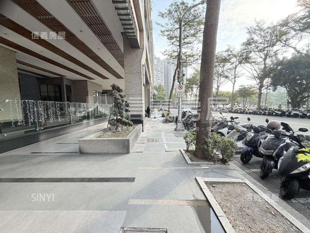 農十六·紐約溫馨正三房房屋室內格局與周邊環境